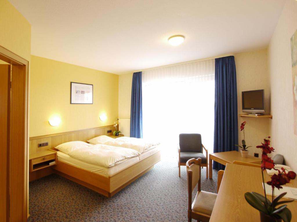 Hotel Hesborner Kuckuck Hallenberg Bilik gambar